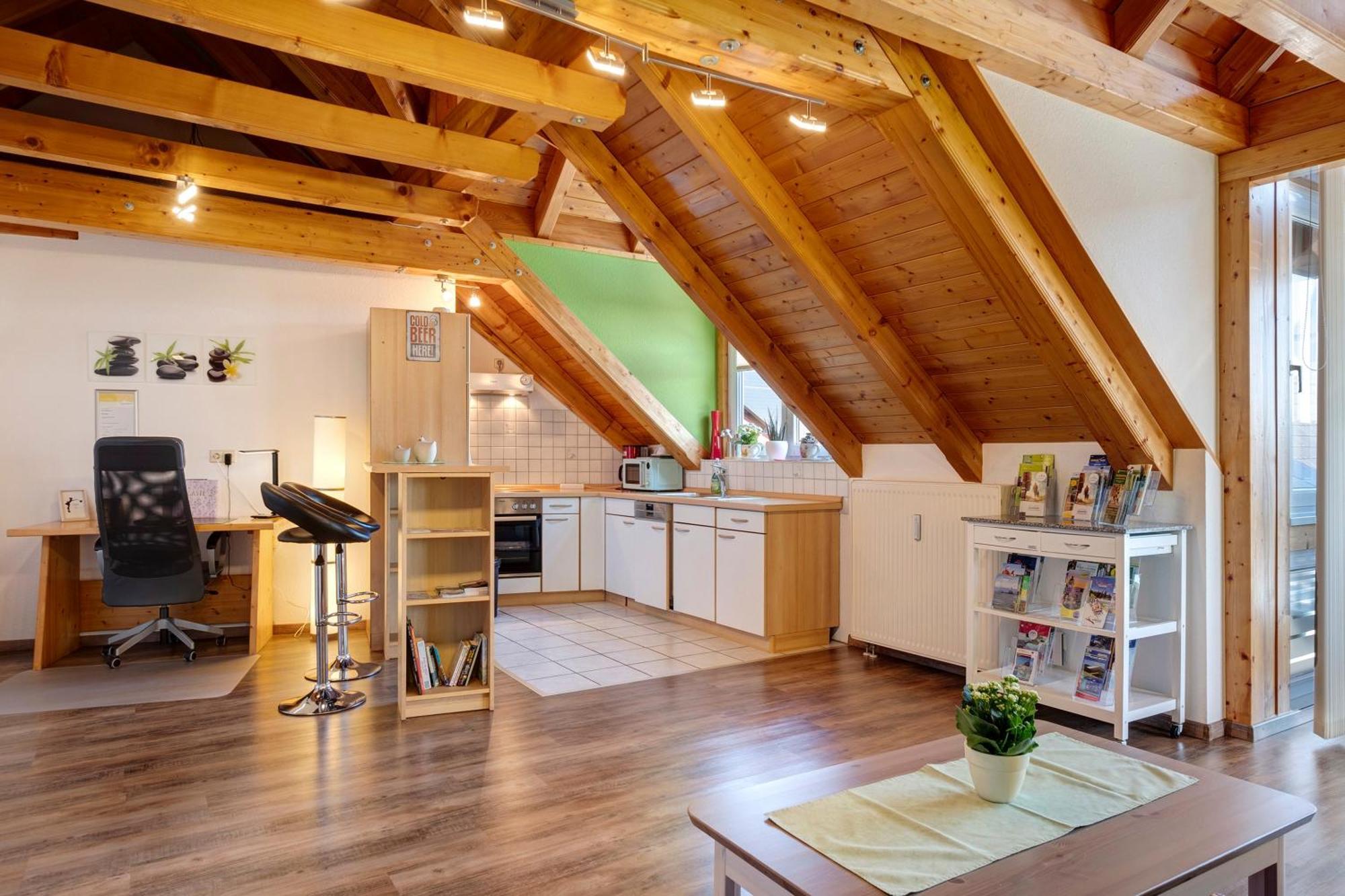 Ferienwohnung Fliegerhorst Endingen am Kaiserstuhl ภายนอก รูปภาพ