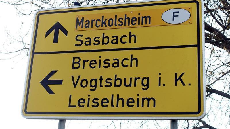 Ferienwohnung Fliegerhorst Endingen am Kaiserstuhl ภายนอก รูปภาพ